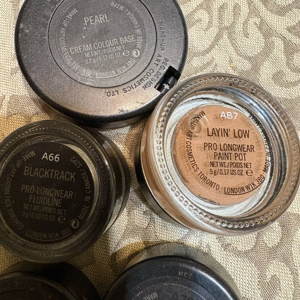 MAC Cosmetics Eyeshadow Collection - Gold, Purple, Pink Hues - Picture 7 of 12
